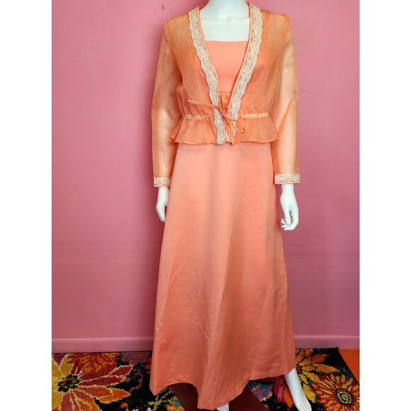 Vintage 1970's Orange 2 Piece Gown with Matching Sheer Organza Lace Bolero - Picture 7 of 10